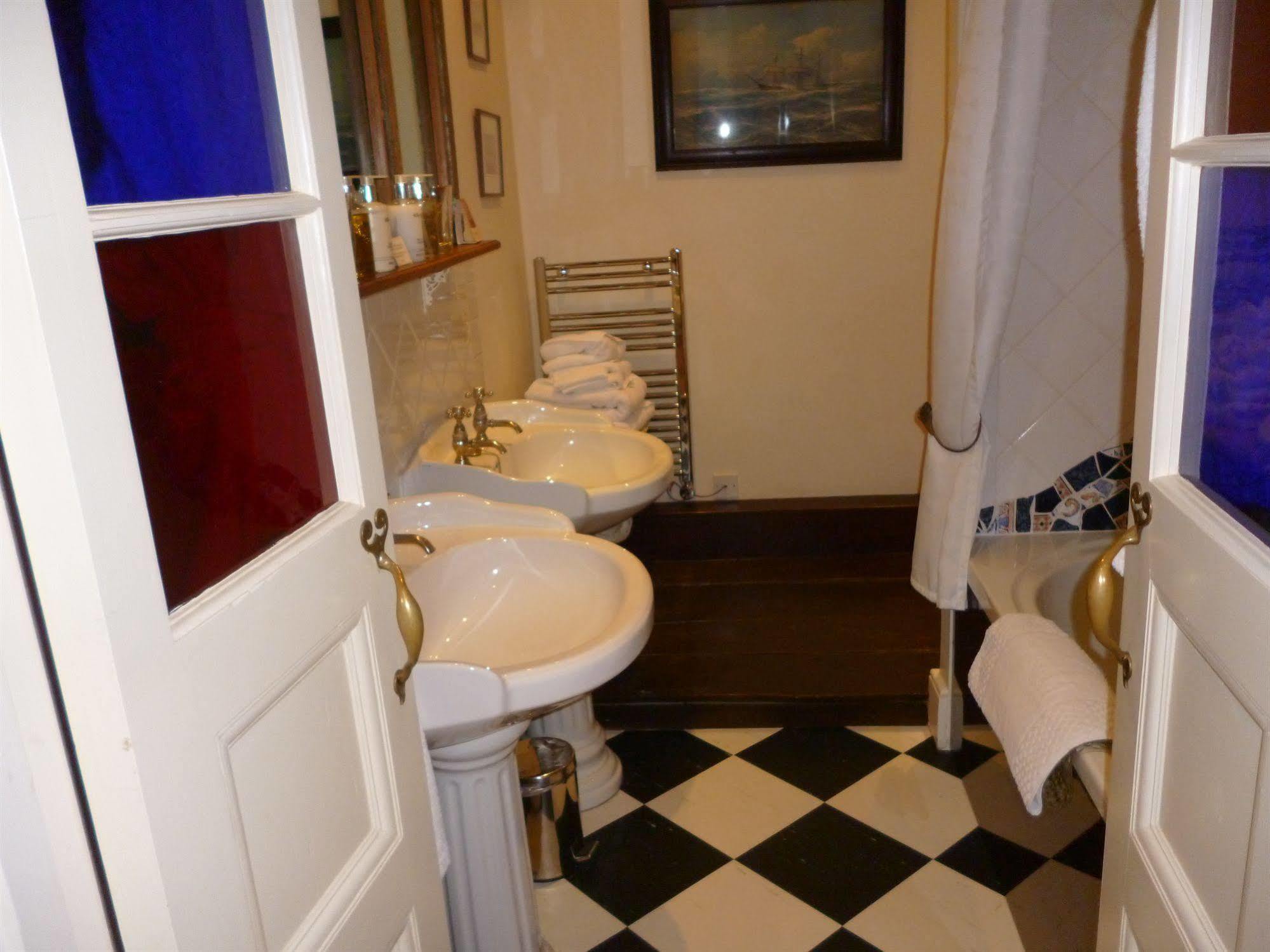 Hotel Moonfleet Manor - A Luxury Family Chickerell